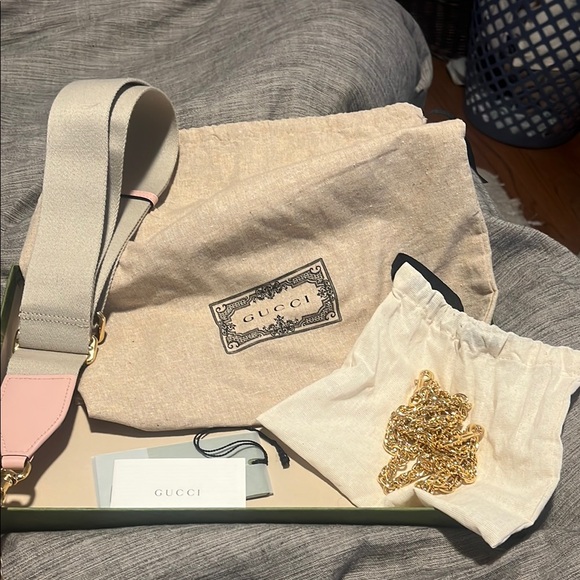 Gucci Pink Quilted Women's Bag - Picture 4 of 10